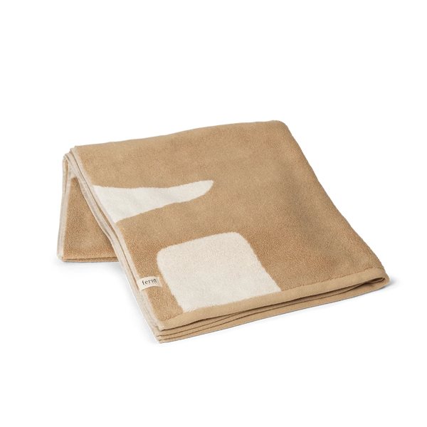 ferm LIVING | Ebb Bath Towel - Sand/Off-White